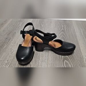 BOC Natasha Comfort Wedge Closed Toe Black Sandals- Size 8